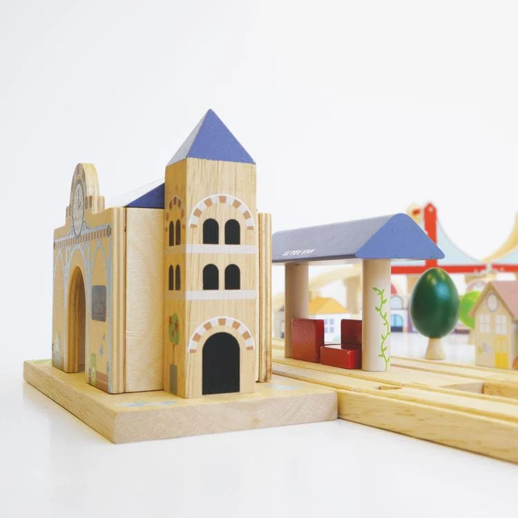 Royal Express Train Set - 180 Pieces - Image 6